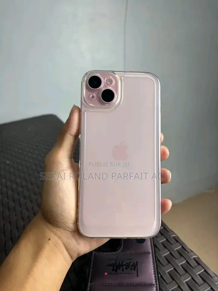 Nouveau Apple iPhone 15 Plus 128 GB Gris