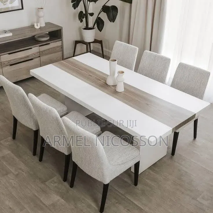 Ensemble De Table Et Chaises
