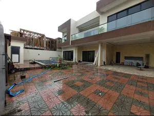6chbre Duplex dans Francis Gweh, Cocody à Louer