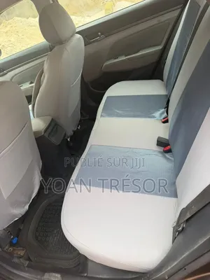 Hyundai Elantra 2017 Gris