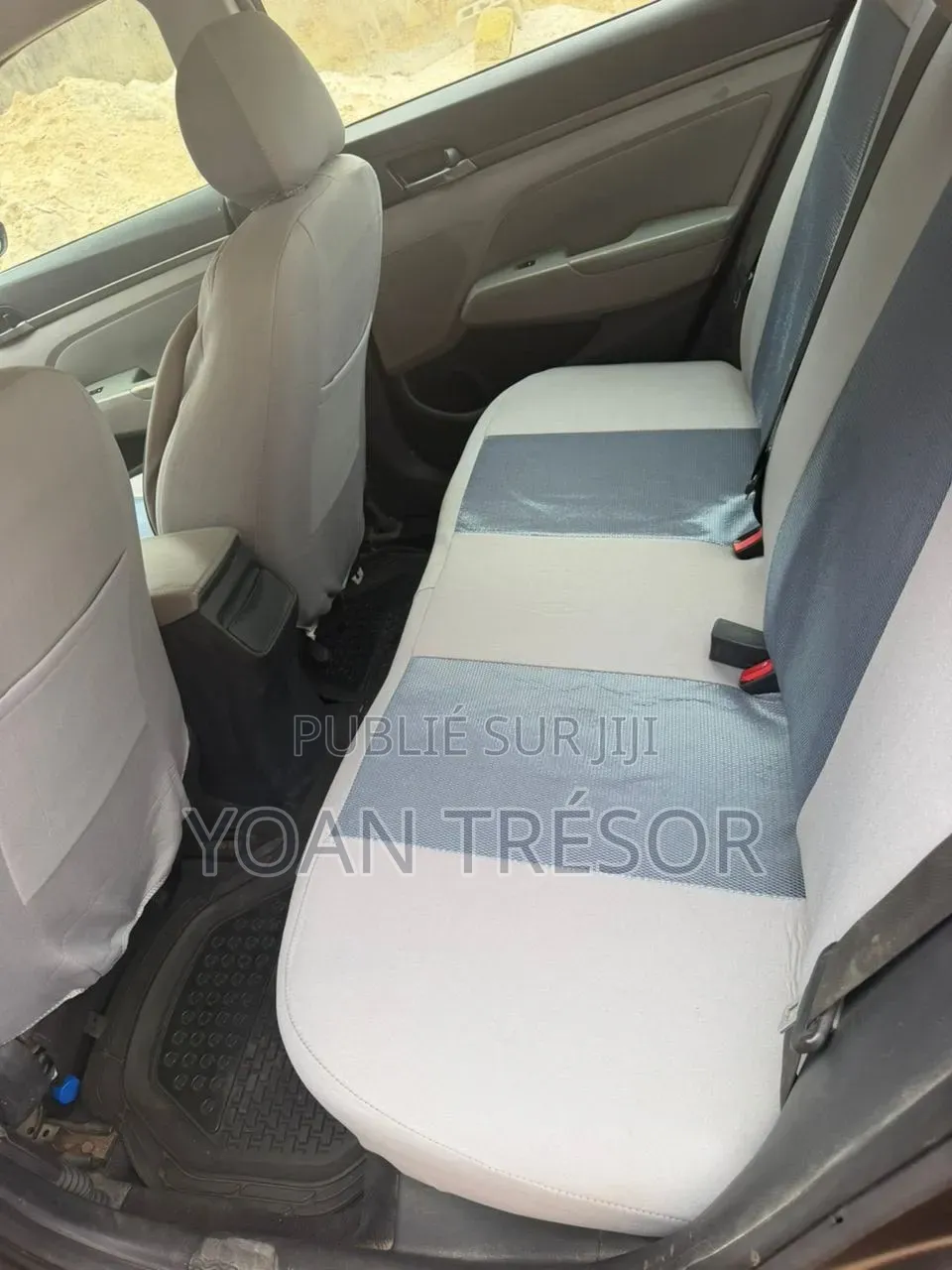 Hyundai Elantra 2017 Gris