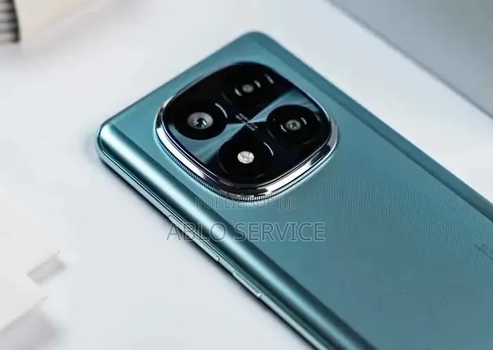 Nouveau 2E E240 2019 Argenté