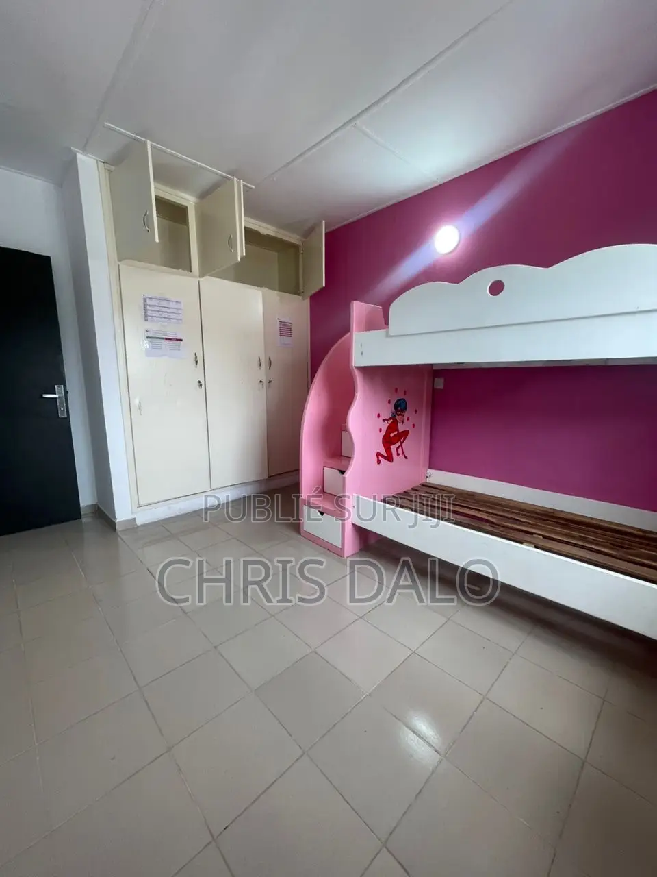 3chbre Duplex dans Dalo Davy, Cocody à Louer