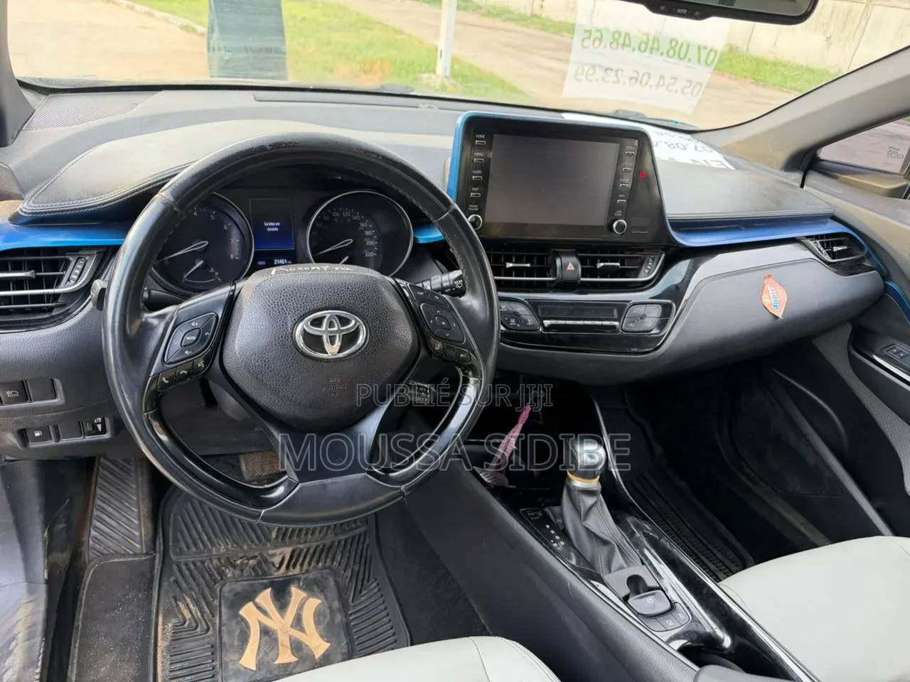 Toyota C-HR XLE FWD 2019 Noir