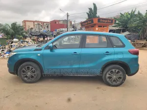 Suzuki Vitara 2020 Bleu