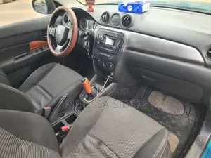 Suzuki Vitara 2020 Bleu