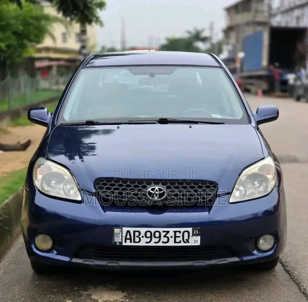 Toyota Matrix 2010 Bleu