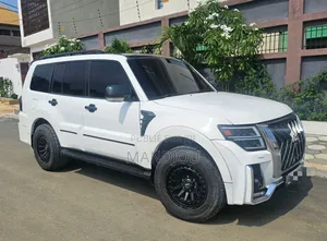 Mitsubishi Pajero 2017 Blanc
