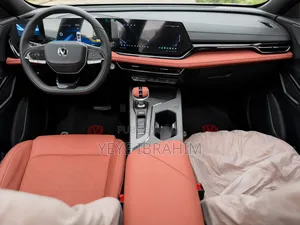 Nouveau Changan X5 Plus 1.5 Blue Core FWD 2025 Gris