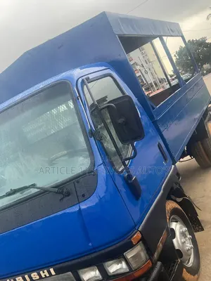 Mitsubishi Canter 2007 Bleu