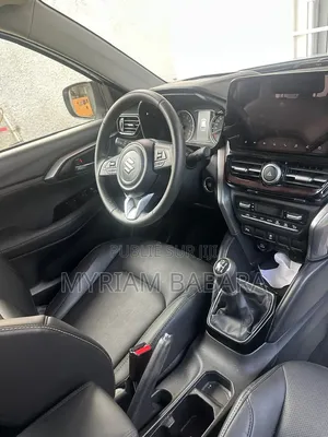 Suzuki Grand Vitara 2025 Gris
