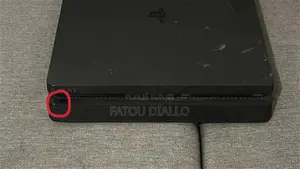 Ps4 Slim(À Réparer/Pour Pièces)Port Hdmi Abîmé.