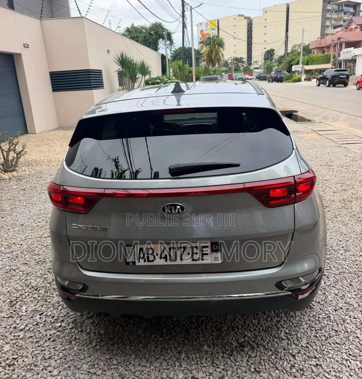 Kia Sportage EX 2021 Gris