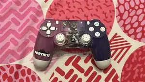 Ps4 Slim(À Réparer/Pour Pièces)Port Hdmi Abîmé.