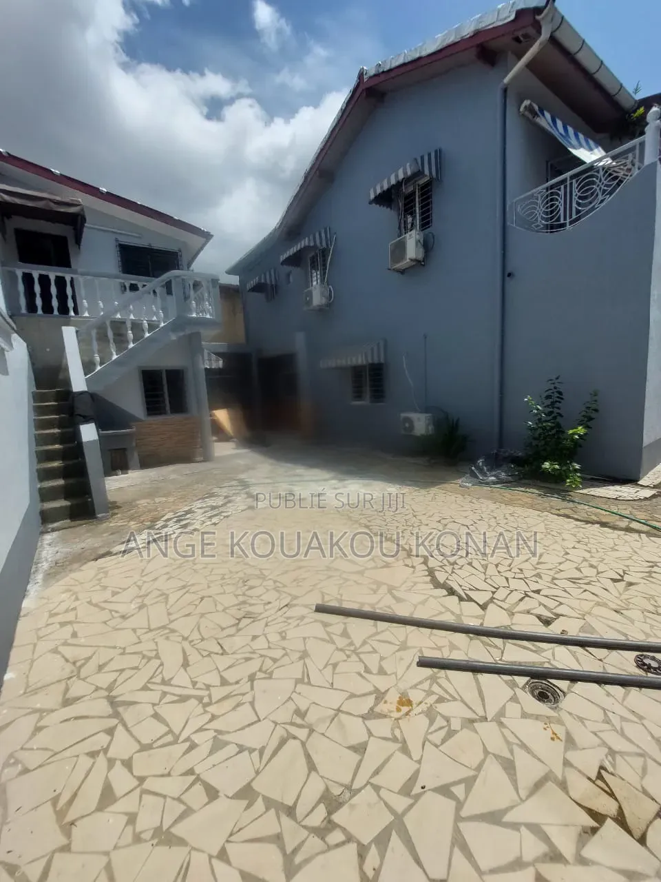 5chbre Duplex dans Ange Immobilier, Cocody à Vendre