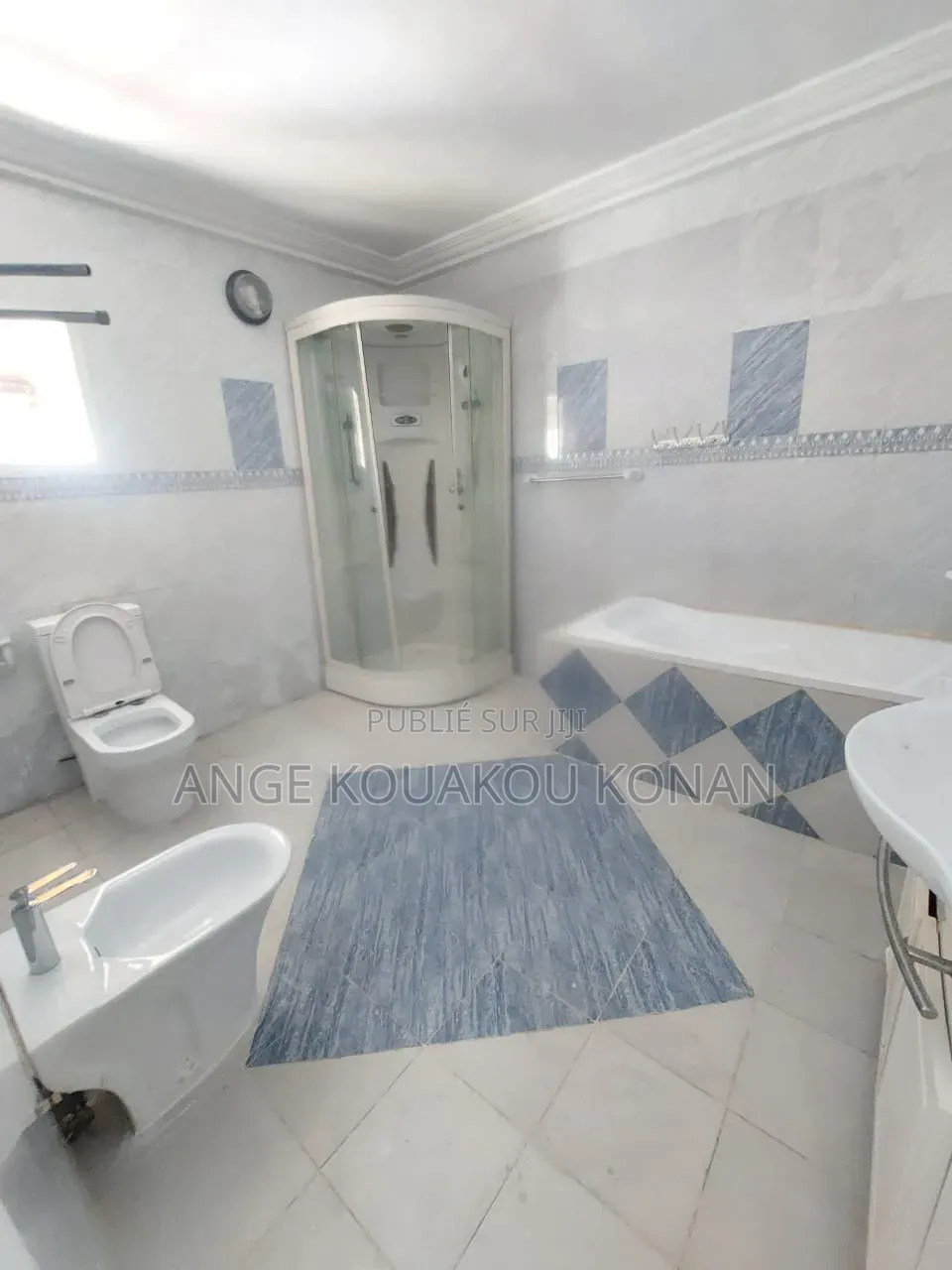 5chbre Duplex dans Ange Immobilier, Cocody à Vendre