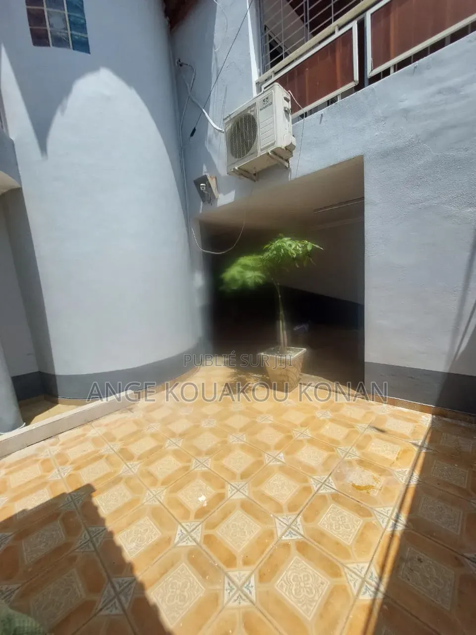 5chbre Duplex dans Ange Immobilier, Cocody à Vendre