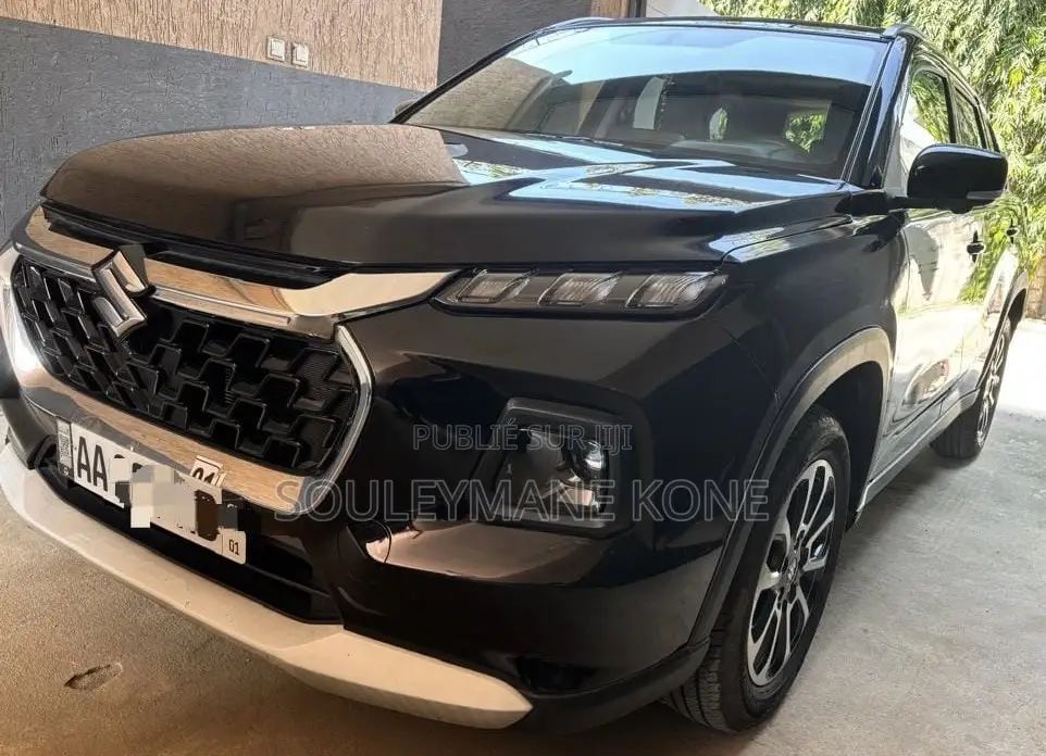 Suzuki Grand Vitara 2025 Gris