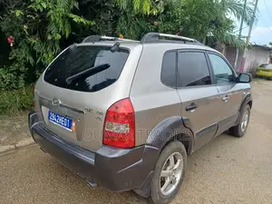 Hyundai Tucson 2006 Gris