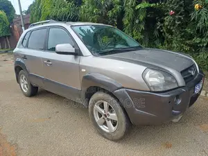 Hyundai Tucson 2006 Gris