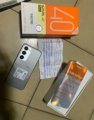 Nouveau Tecno Spark 40 256 GB Gris