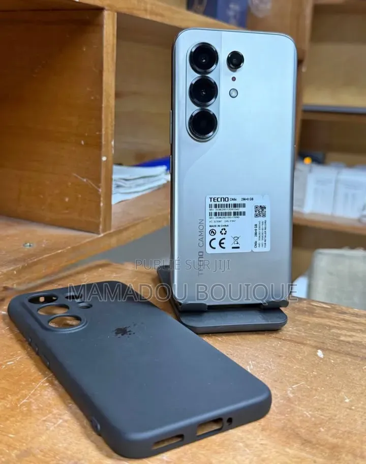 Nouveau Tecno Camon 40 256 GB Bronze