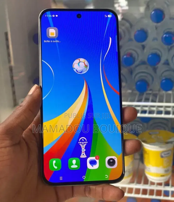 Nouveau Tecno Spark 40 256 GB Doré