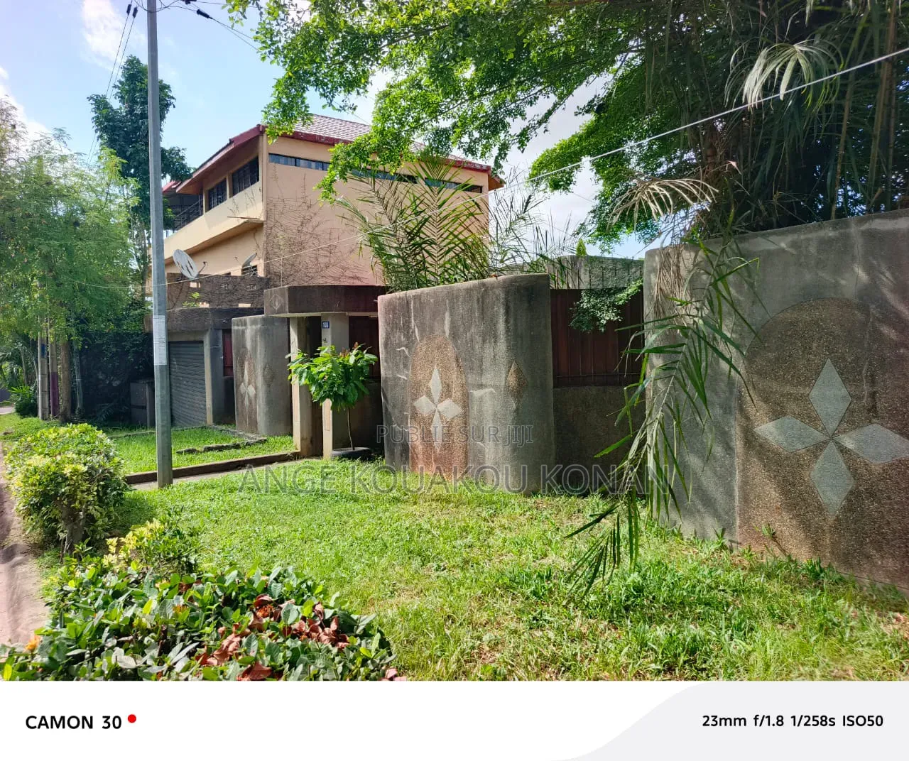 6chbre Duplex dans Ange Immobilier, Cocody à Vendre