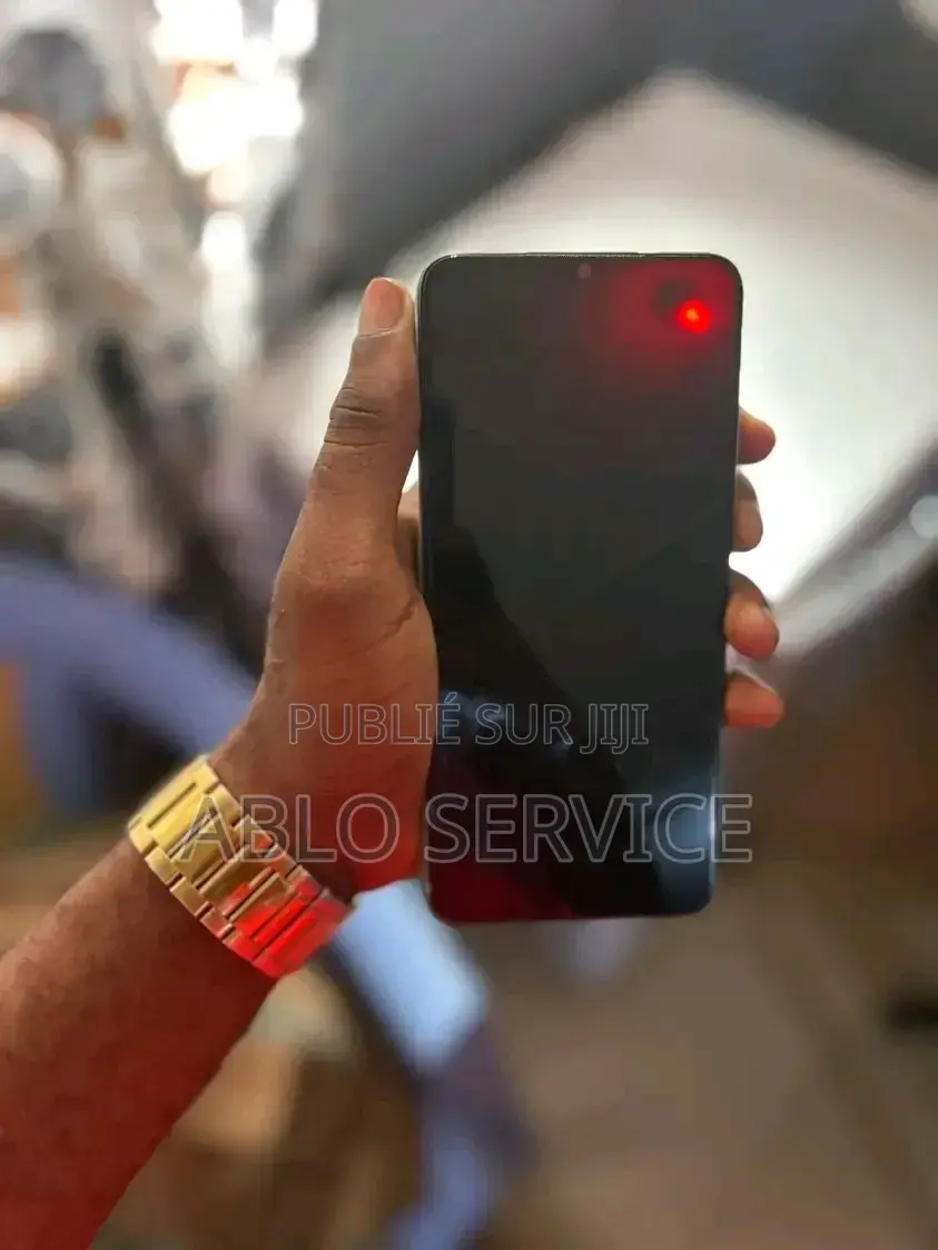 Nouveau Itel A70 128 GB Vert