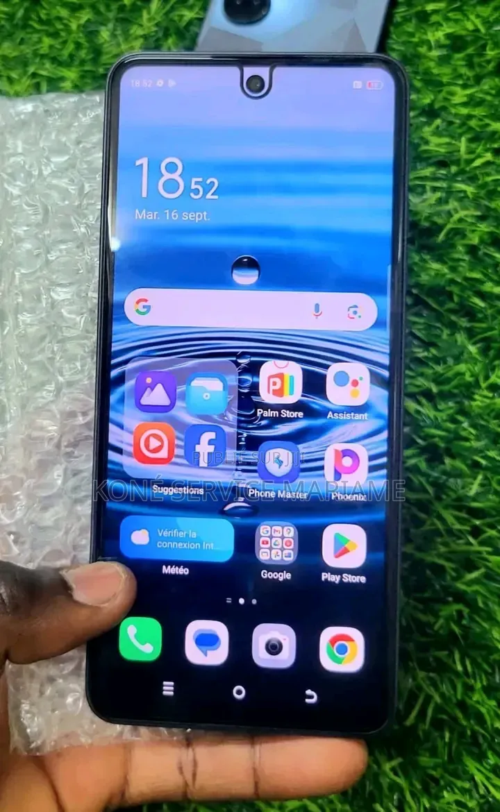 Nouveau Tecno Spark Slim 256 GB Gris