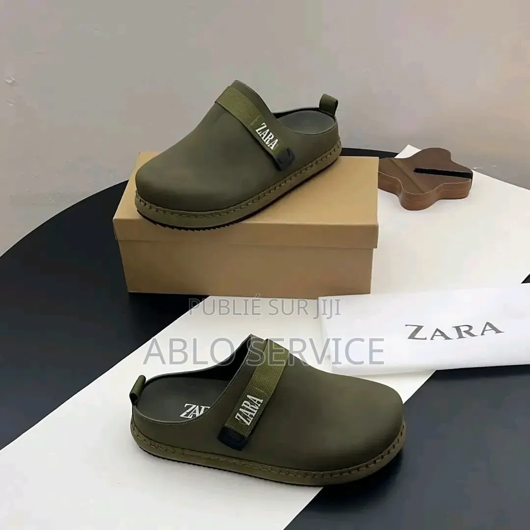 Chaussure Late Disponible