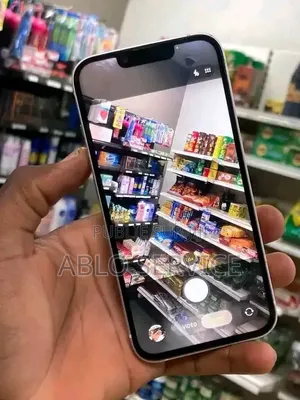 Nouveau Apple iPhone 13 128 GB Noir