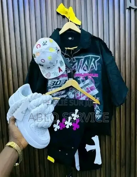 Vêtements Homme Disponible