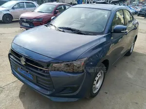 Suzuki Dzire 2025 Bleu