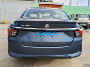 Suzuki Dzire 2025 Bleu