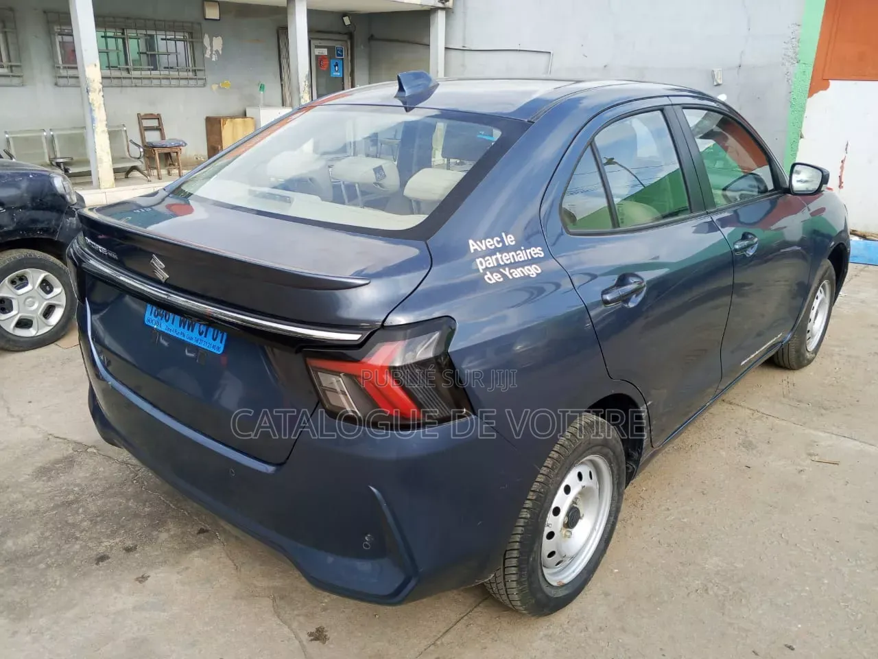 Suzuki Dzire 2025 Bleu