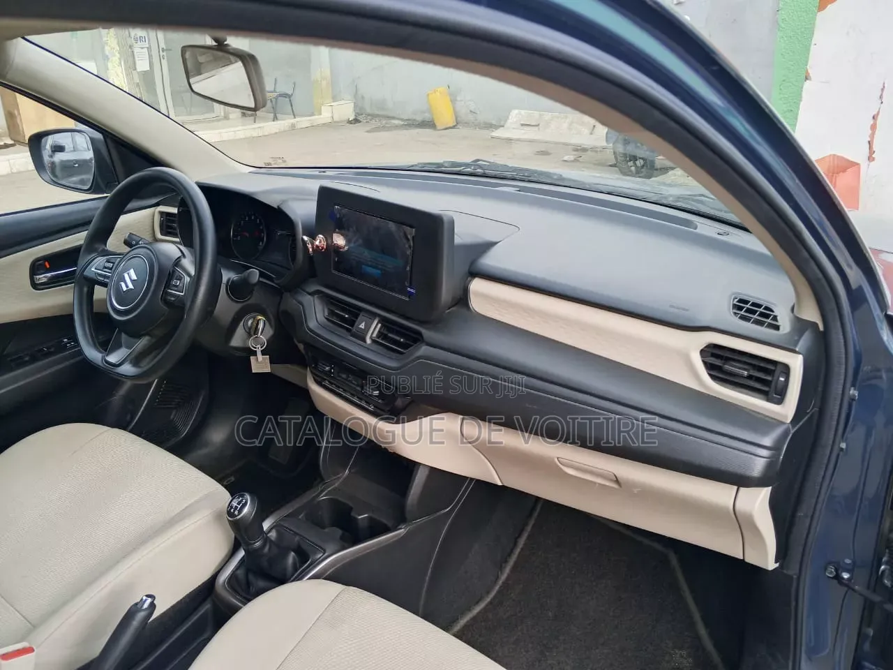 Suzuki Dzire 2025 Bleu