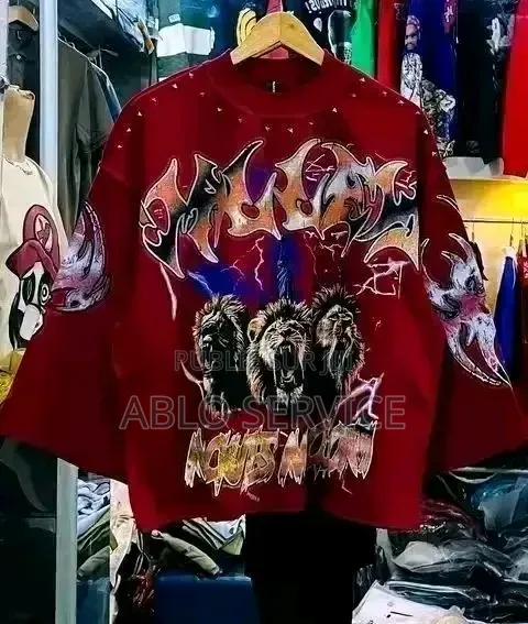 Habits Homme Disponible