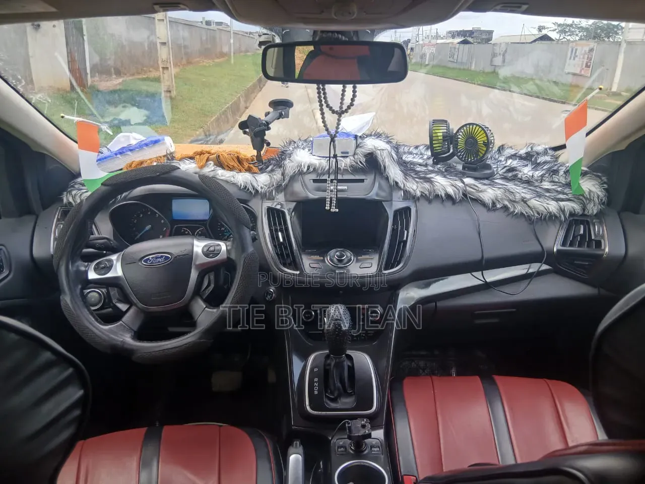 Ford Escape 2016 Noir