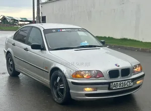 BMW 318i 2002 Gris