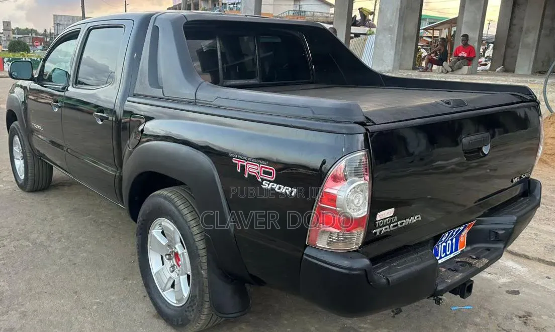 Toyota Tacoma 2010 Noir