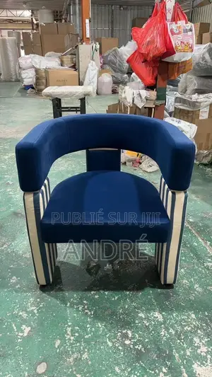 Chaise De Très Bonne Qualité