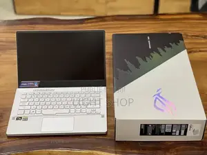 Nouveau Ordinateur de bureau Dell Aurora R11 24GB Nvidia SSD 1T