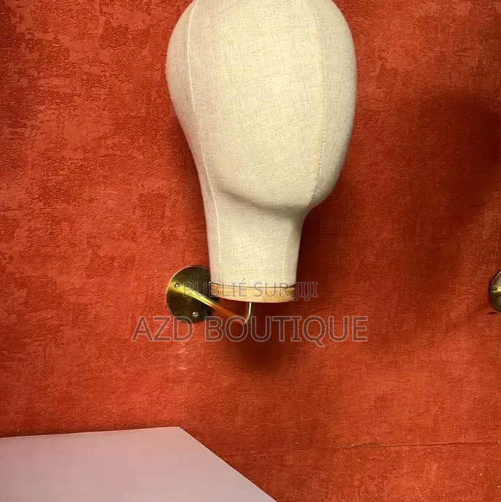 Mannequin Tête Pour Perruque Et Autres