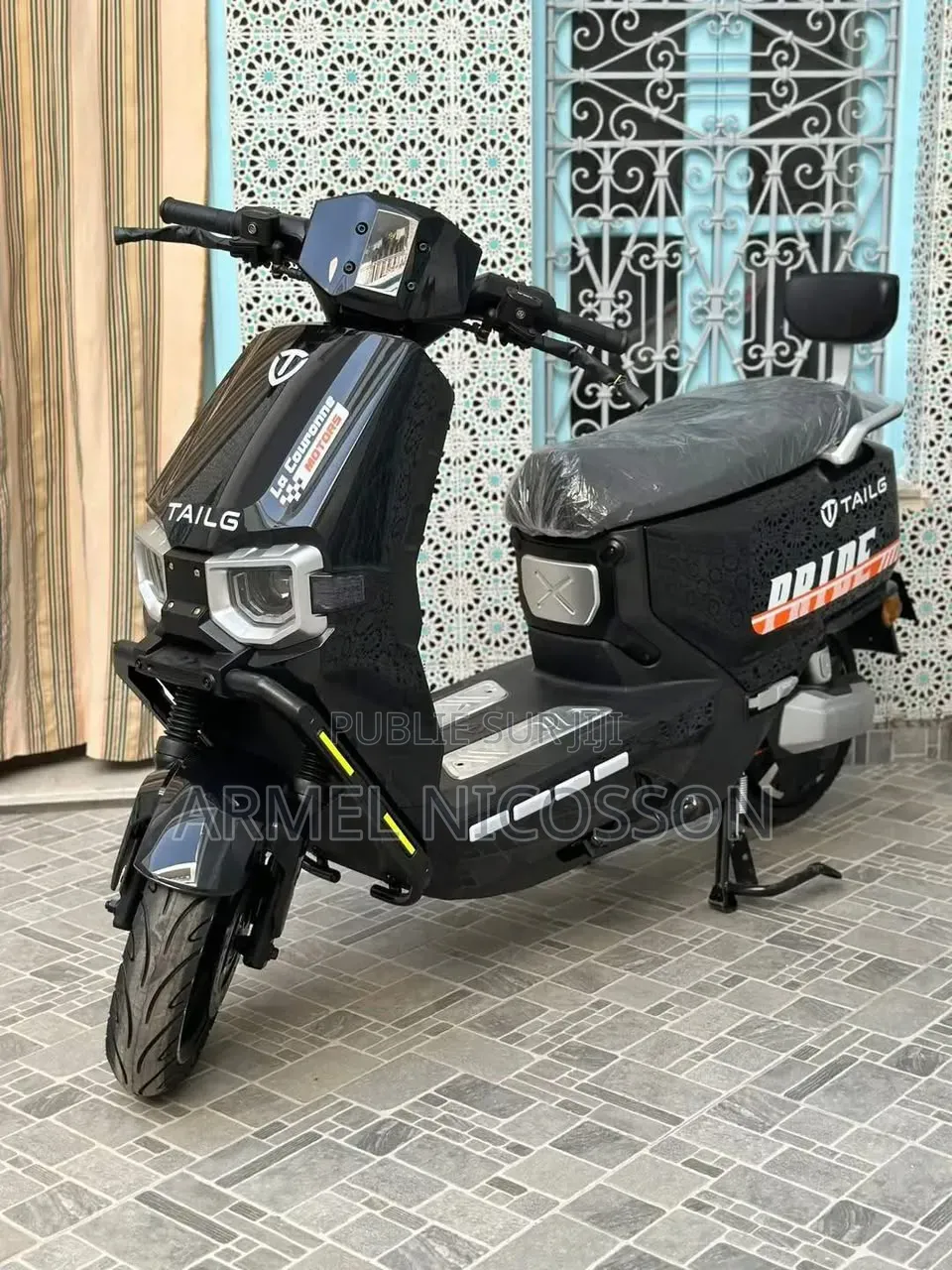 Nouveau Yamaha Crux 2023 Noir