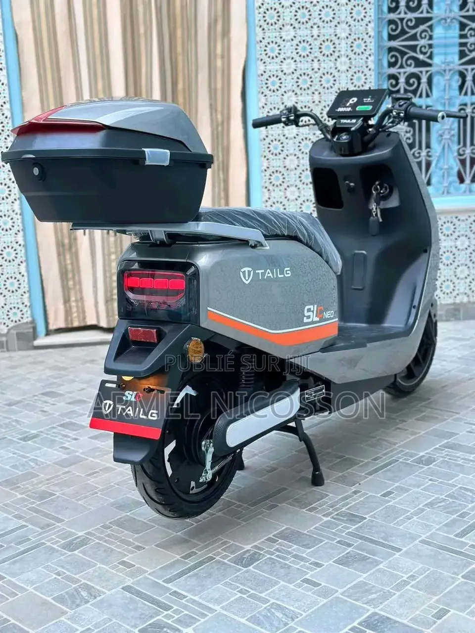 Nouveau Yamaha Crux 2023 Gris
