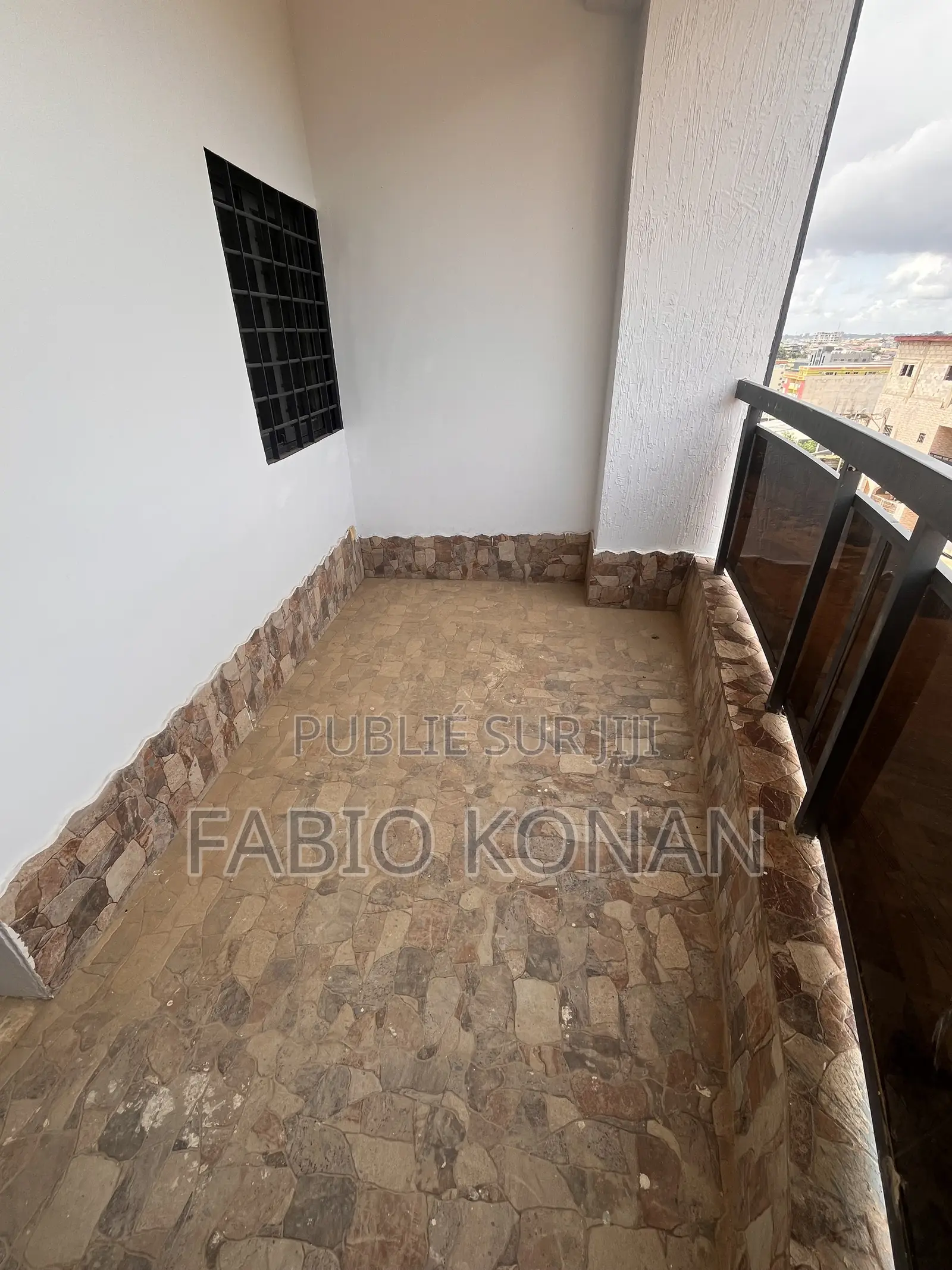 2chbre Appartement dans Sika Immobilier, Cocody à Louer