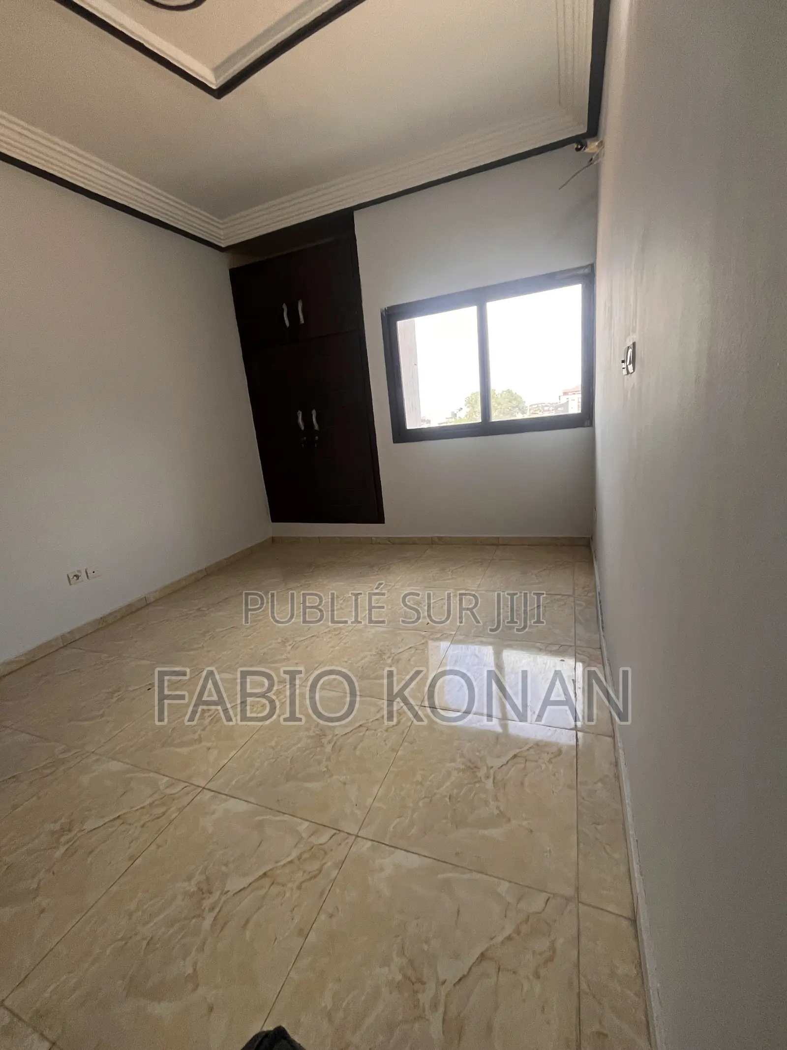 2chbre Appartement dans Sika Immobilier, Cocody à Louer