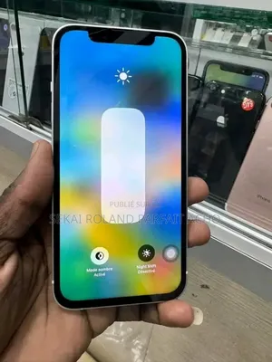 Nouveau Apple iPhone 12 mini 128 GB Noir