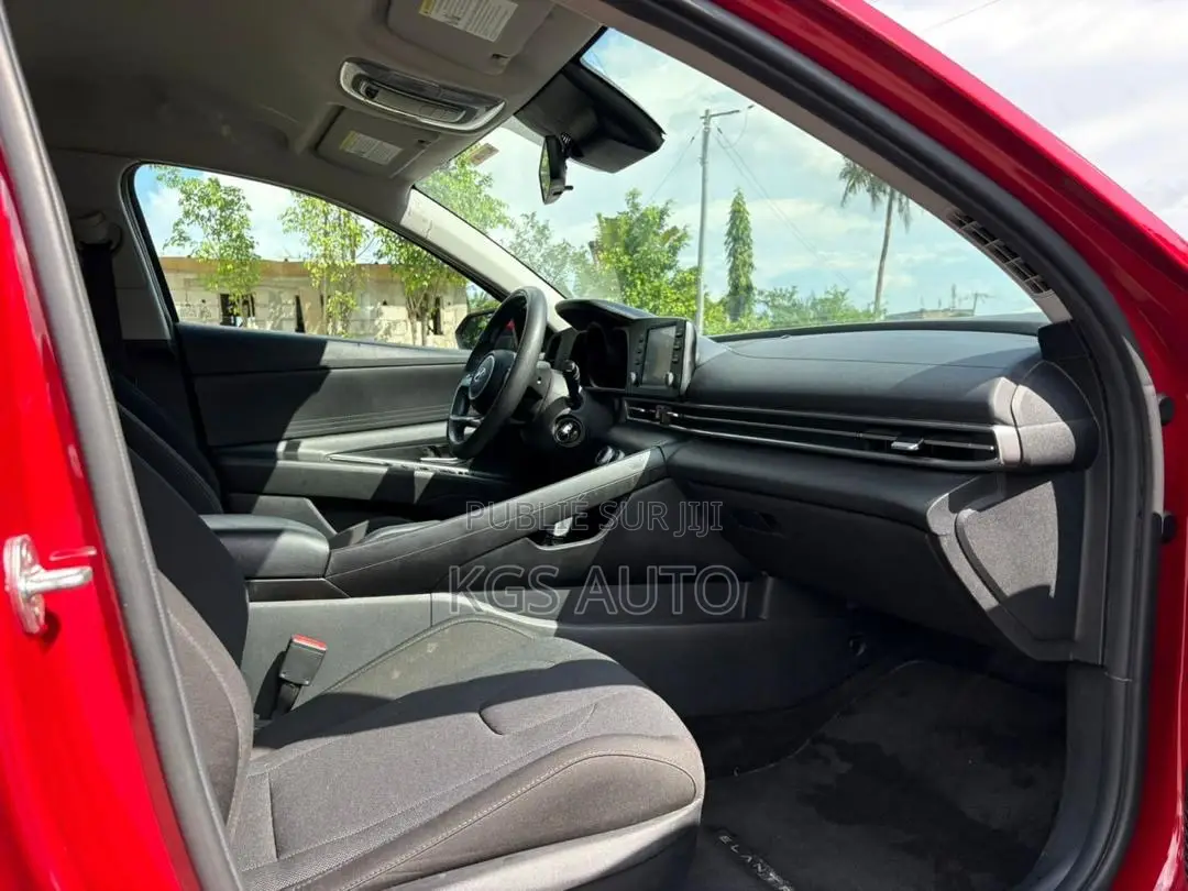 Hyundai Elantra SE 2021 Rouge